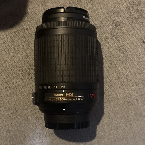 Nikon nikkor 55 200mm - dx,