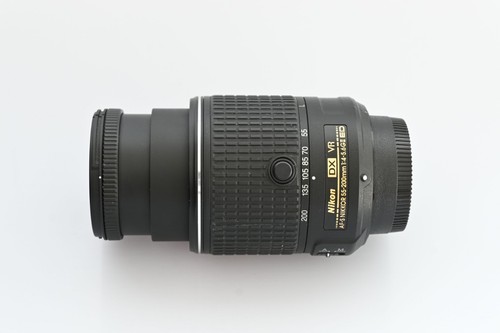 Nikon nikkor 200 4 - 55-200, f/4-5.6